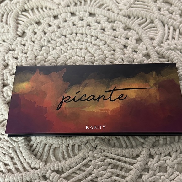 Karity Picante Eyeshadow Palette - Warm Tones - Picture 3 of 8